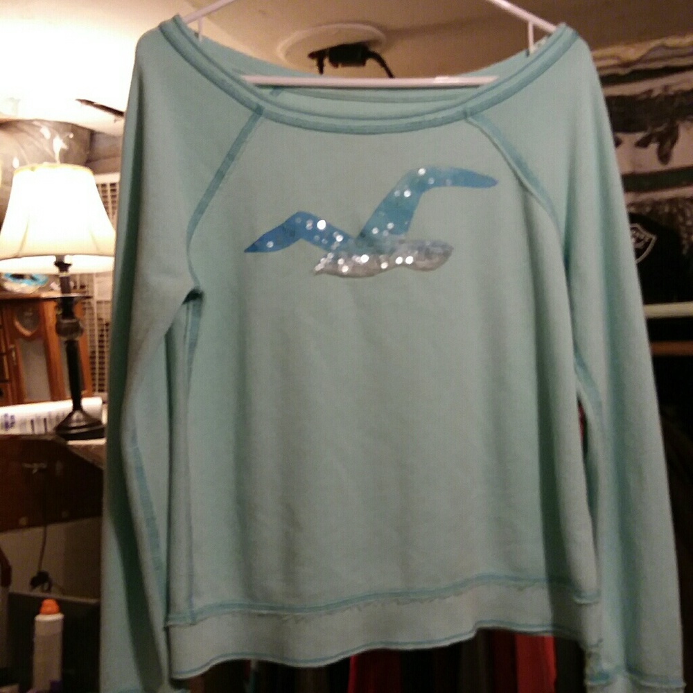 Hollister sweater